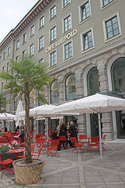 Terrasse des "neuen" Café Luitpold  (Foto: Martin Schmitz)